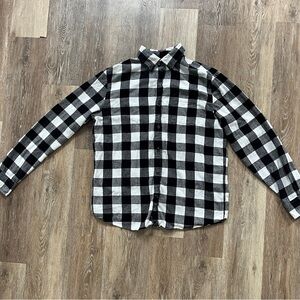 St. John's Bay Black and White Casual Button Down Shirt